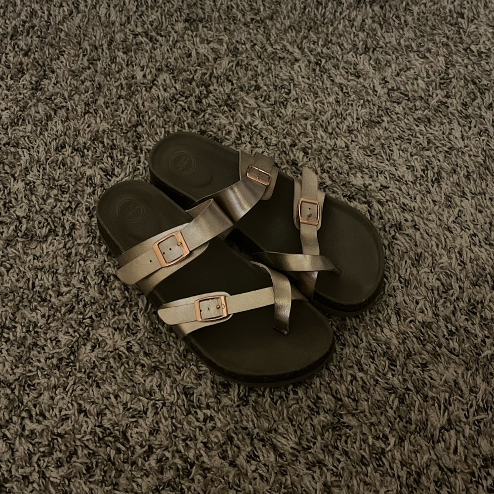 Wonder Nation Sandals